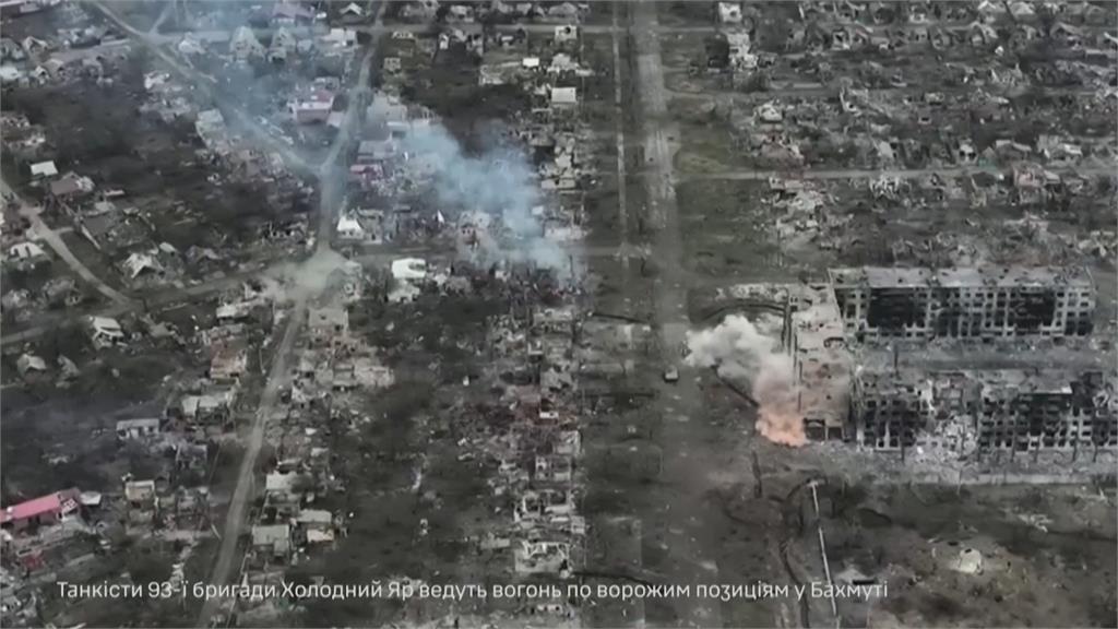 俄稱控巴克馬特西方三區 25天來首次對基輔發動無人機攻擊