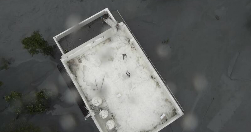 砂石場成孤島！花蓮水災7民眾受困　宜縣無人機投物資救援