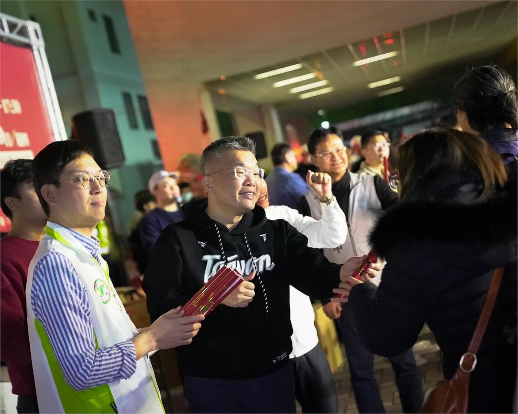 快新聞／「台灣尚勇」春聯電子檔正式上架　蔡其昌：酷酷的東西來了