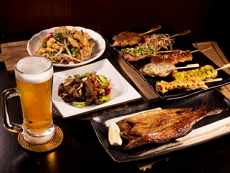 高雄深夜居酒屋│經典熱炒、串燒任搭 生啤酒寄杯超划算!
