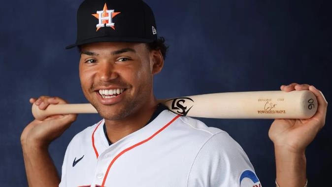MLB(影)／太空人新秀入選開幕戰26人名單　教頭「暖心舉動」讓他瞬間落淚