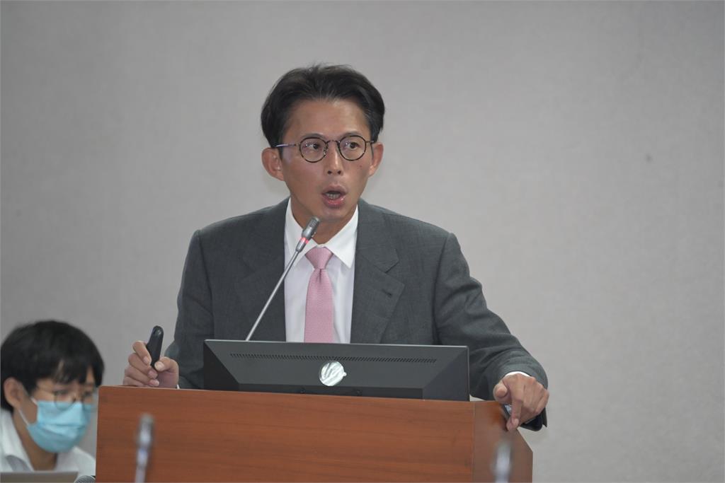 被爆曾有機會當《蘋果日報》董座　黃國昌嗆：時力好好努力啦整天寫小說