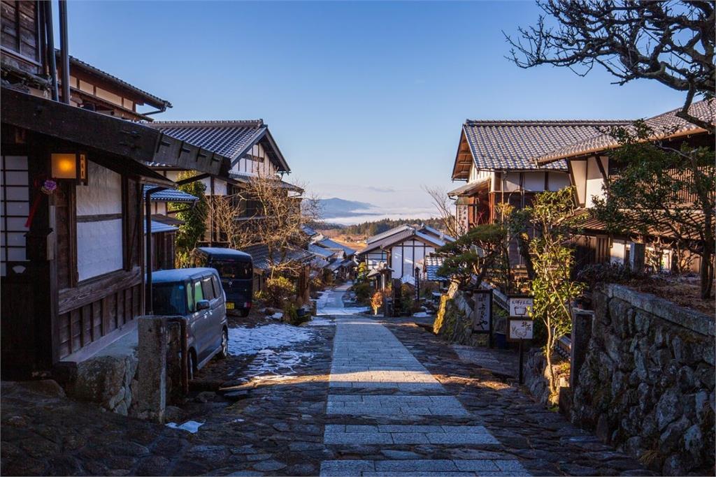 日本街拍「1舉動惹怒媽媽」 她崩潰喊:看到都想吐!
