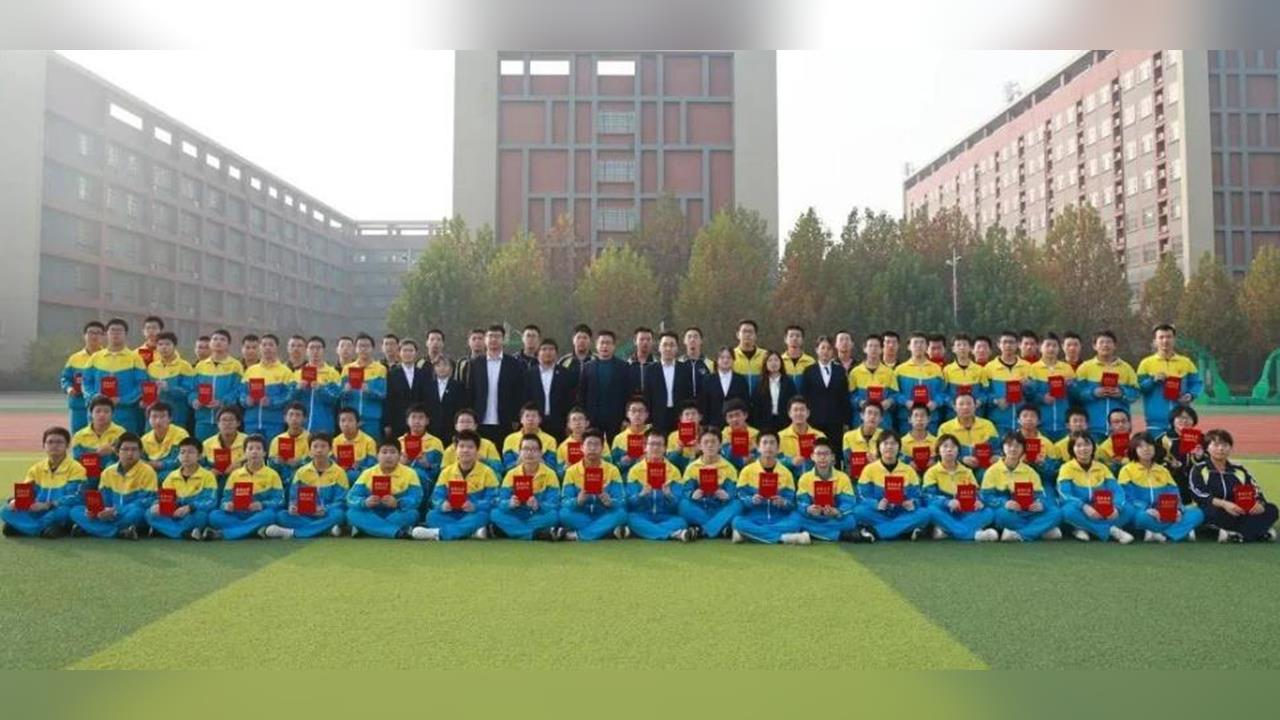 快新聞／官員強奪股權！中國私校創辦人控貪官「無償逼轉讓38億元股份」