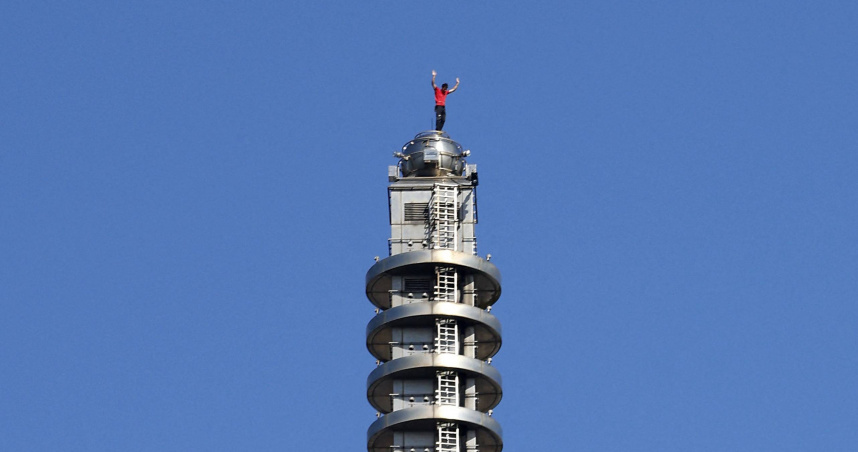 直播爬台北101「挨轟消費危險、不負責任」　Netflix回應了