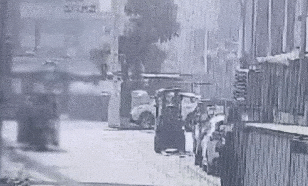 快新聞／高雄驚悚工安意外！工人「連人帶車」摔下4樓不治