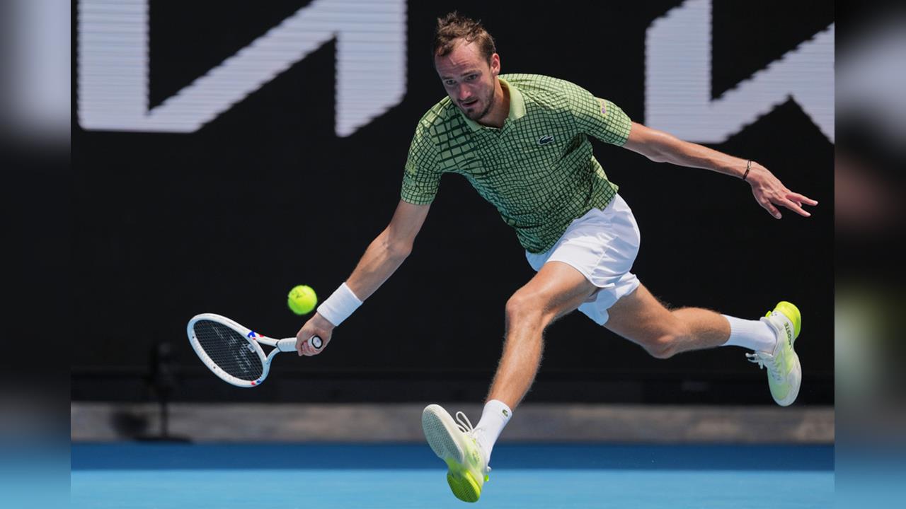 澳網(影)／前球王梅德韋傑夫終於不糗了！終結連續3場大滿貫一輪游魔咒