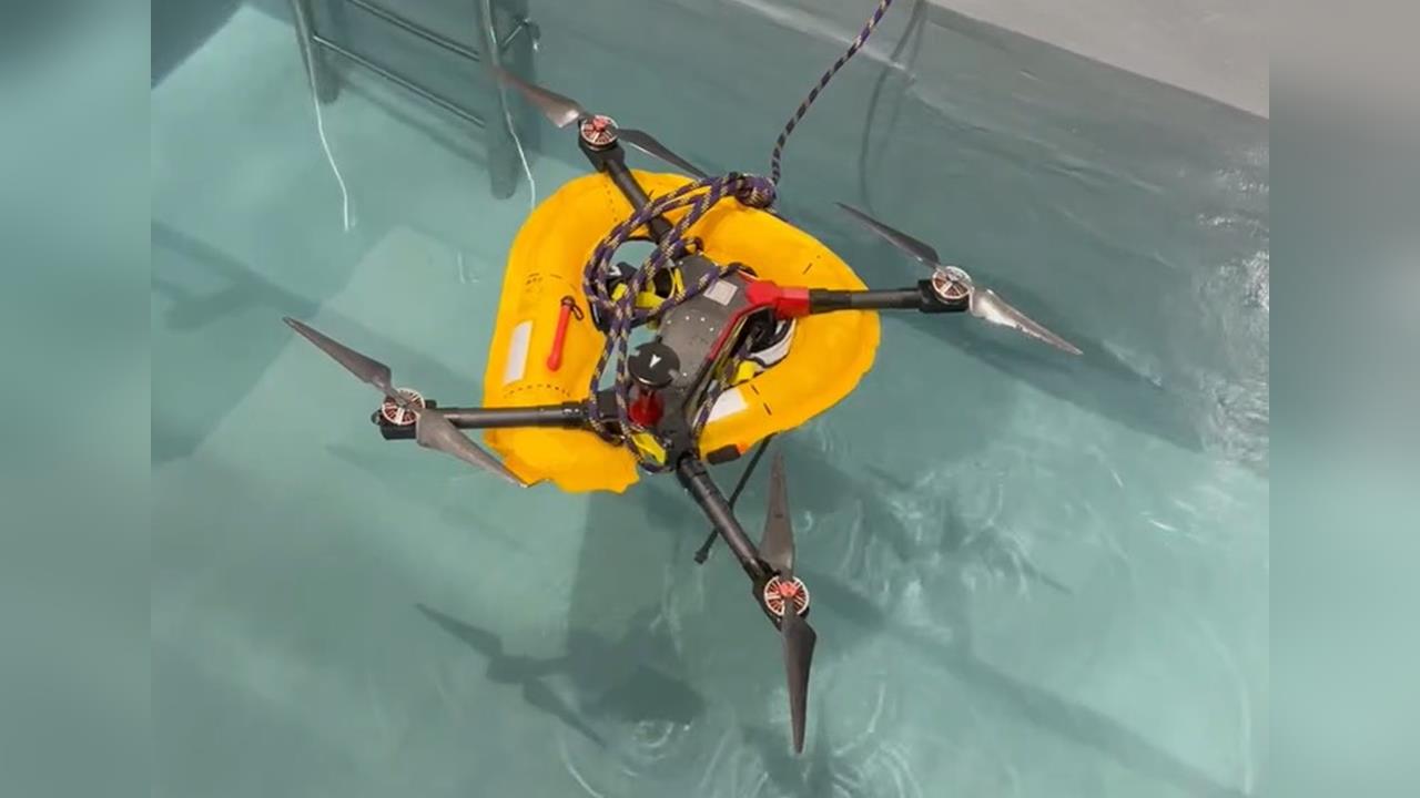 快新聞／台南消防局無人機新裝置！落水也能浮起