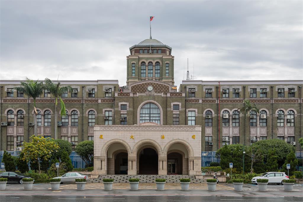 股市禿鷹案 李進誠更五審改判4年5月並科技監控