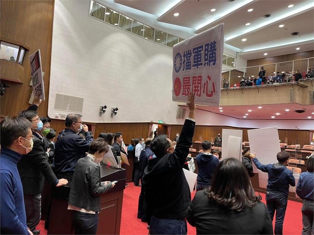 快新聞／國民黨杯葛議程嗆「蘇貞昌是國庫小偷」　綠委：阻擾了台灣國防力量提升