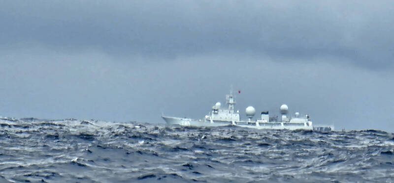 快新聞／中國軍艦昨逼近宜蘭烏石鼻　南方澳漁業電台回應了