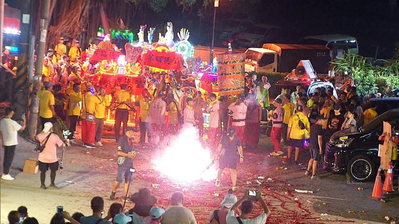 浩天宮北港徒步進香 駐駕龍泉岩清水祖師廟