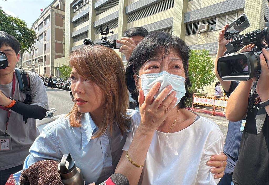 柯文哲保釋金差2千萬！陳佩琪曝錢用罄　已向柯媽、柯美蘭借「會抵押房還」