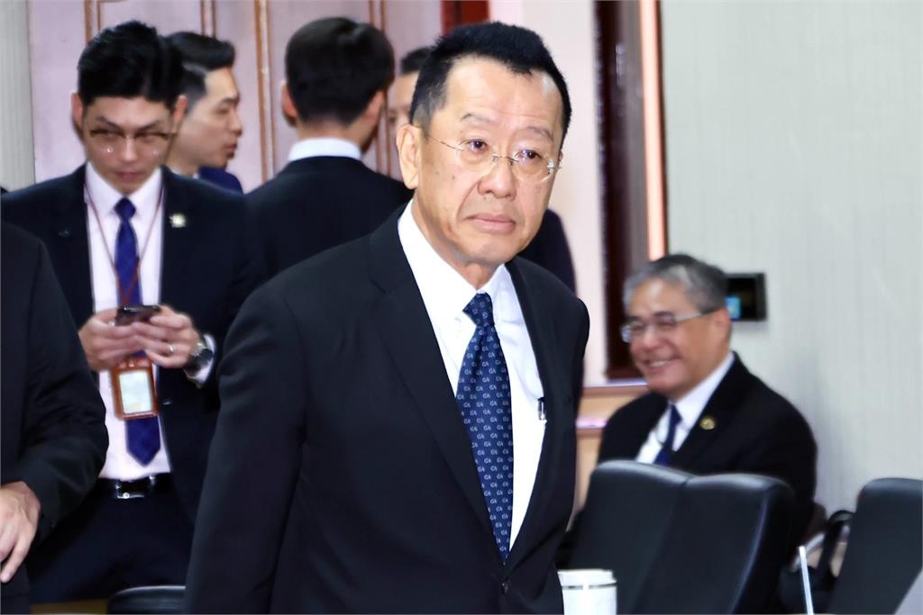 台北、台中等14縣市將首次「斷網演習」 顧立雄:針對行動上網