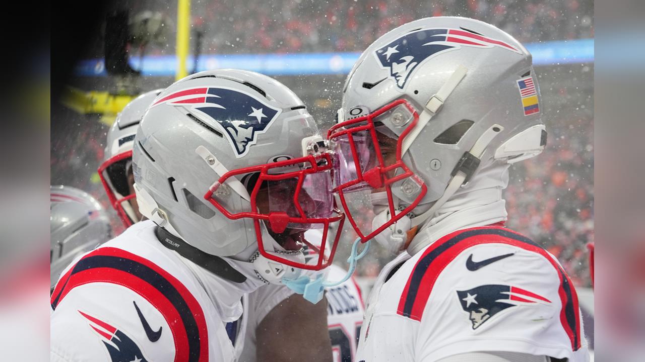 NFL(影)/帝國大廈亮燈祝賀「敵人」愛國者進軍超級盃!引起紐約球迷撻伐