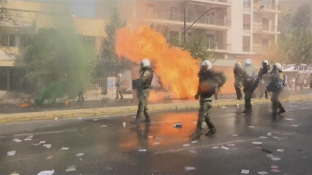 極右「金色黎明」定調犯罪組織　希臘爆發警民衝突