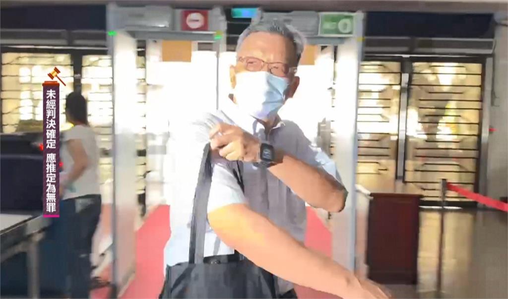 前北市都委白仁德作證京華城案　稱問題太「絹」引大笑