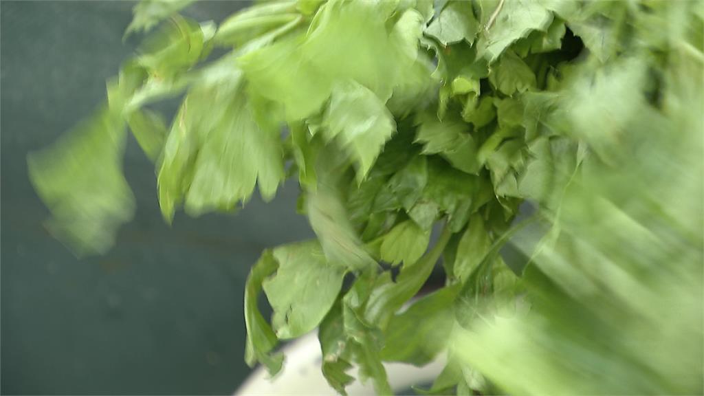 食難安！　香菜農藥殘留檢測12件僅1件合格　還檢出禁用藥物