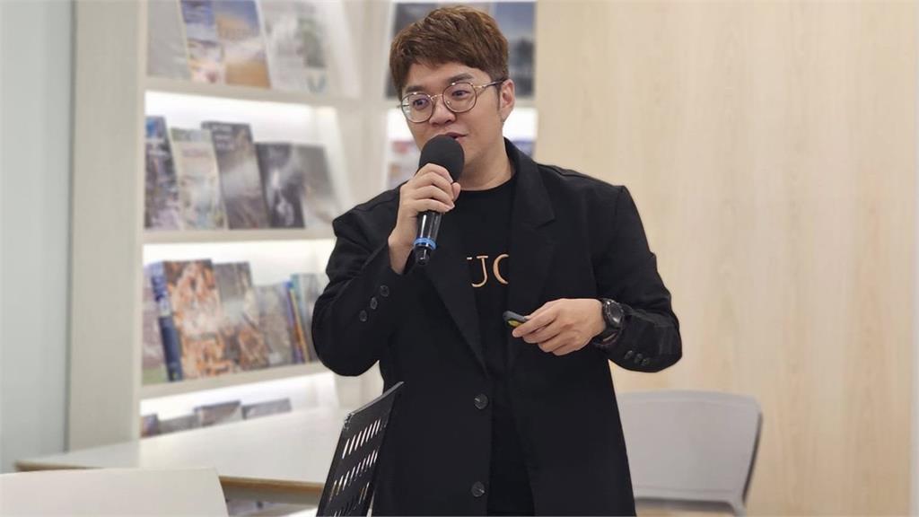 心理師「徵32K助理」不爽被求職者當備胎！嗆「找人封殺」被罵翻道歉了