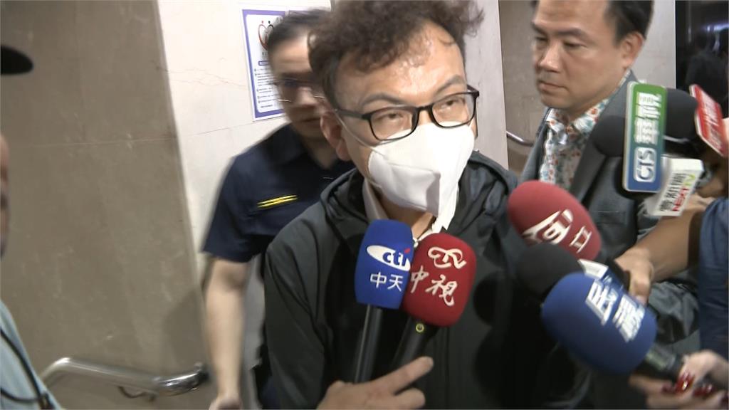 鄭正鈐被抹紅喊冤「只有給國台辦墨寶」！媒體人秒點關鍵：所以有聯絡