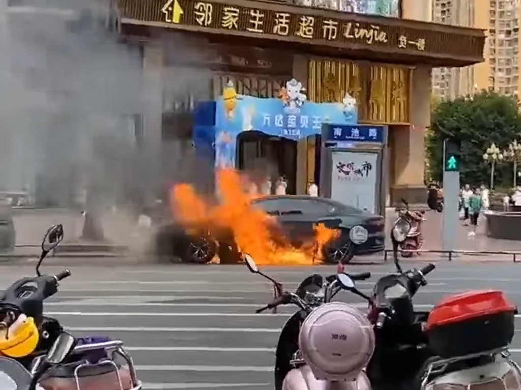向前行(影)／比亞迪藉「洗產地」闖進台灣？黃益中示警：偷情會被看得一清二楚！