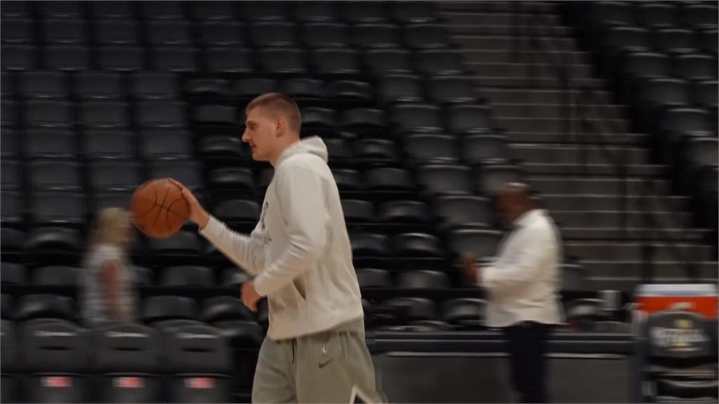 金塊約基奇NBA奪冠攀顛峰　兒時夢想當騎師