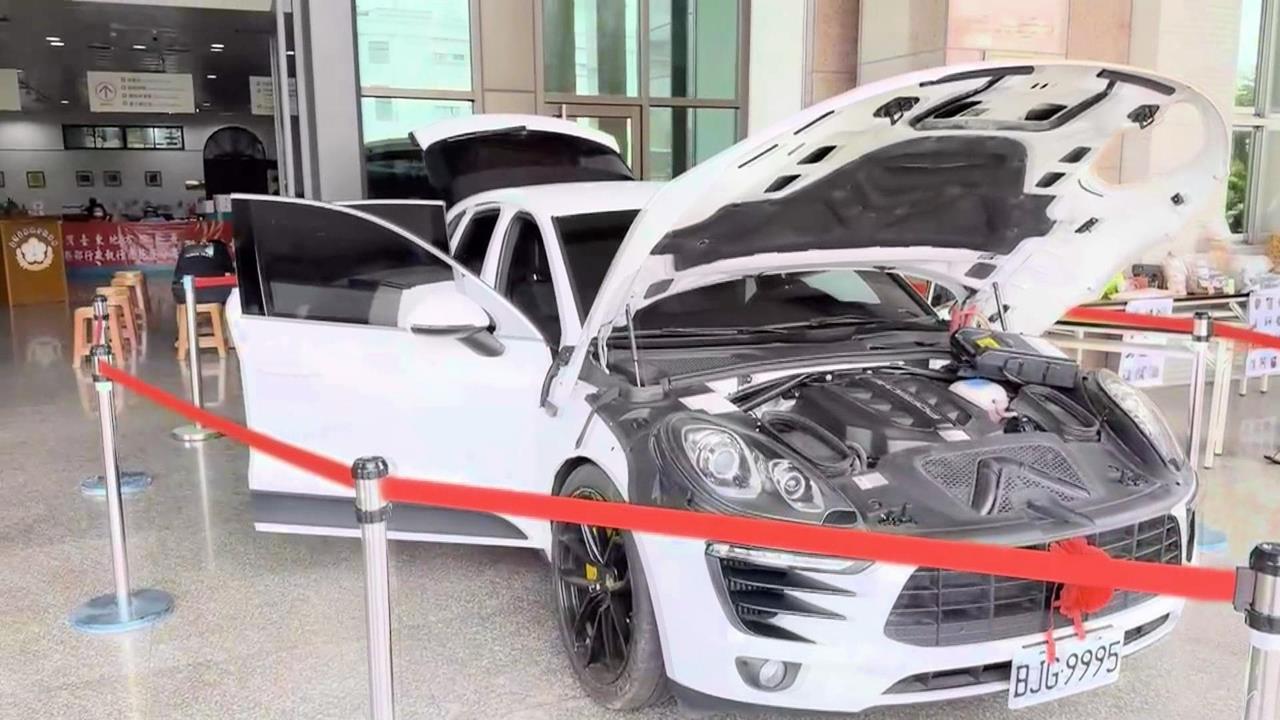 雙11搶優惠？　保時捷休旅車法拍　！男子以72萬元得標