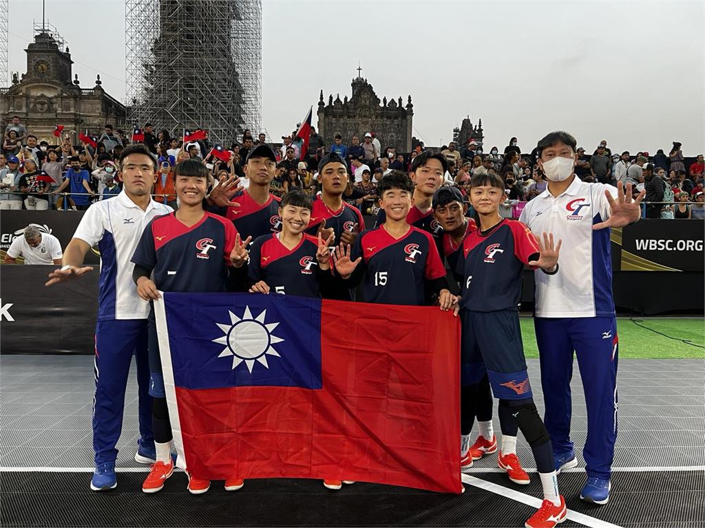 世界盃5人制棒球賽台灣奪銅寫紀錄 各級選手今年都拿牌