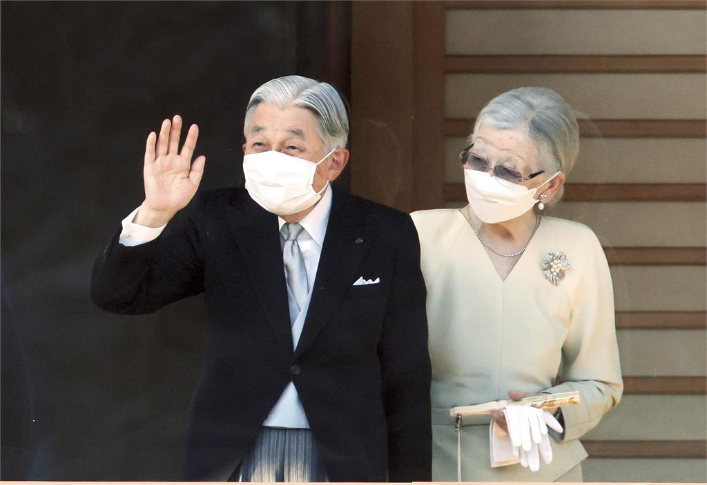日本上皇明仁夫婦年底曾發燒、咳嗽！　親信曝：他們堅持參加新年活動