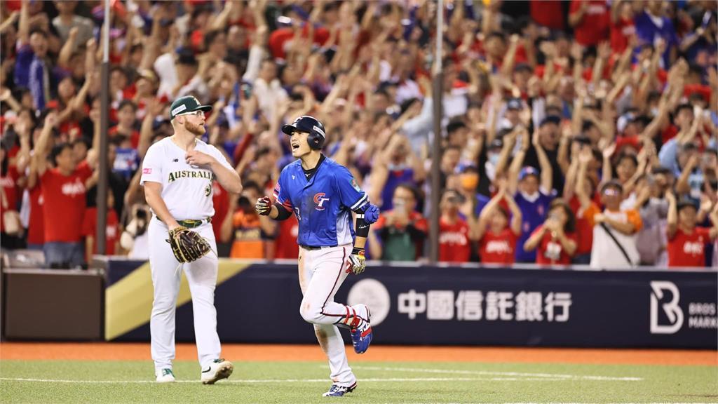 12強賽／日媒轉播台灣隊「字卡封號太強」！網見「SSR介紹」愛慘：帥死