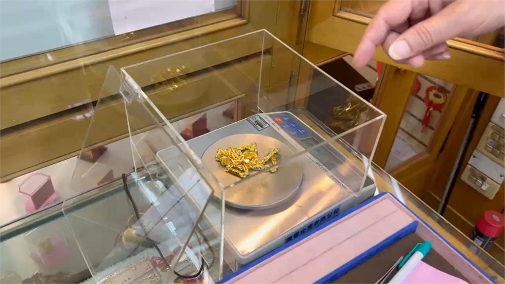 快新聞/「栗子頭」出賣他!未成年搶銀樓失敗 40分鐘內被逮