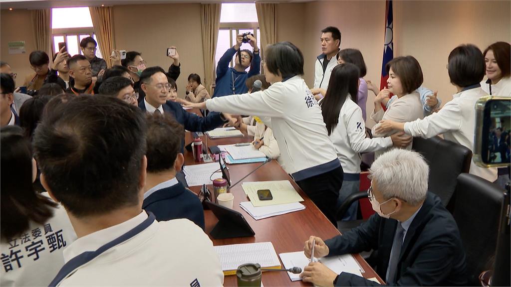 選罷法修法闖關！　徐欣瑩宣布休息　　王義川：有沒有別招
