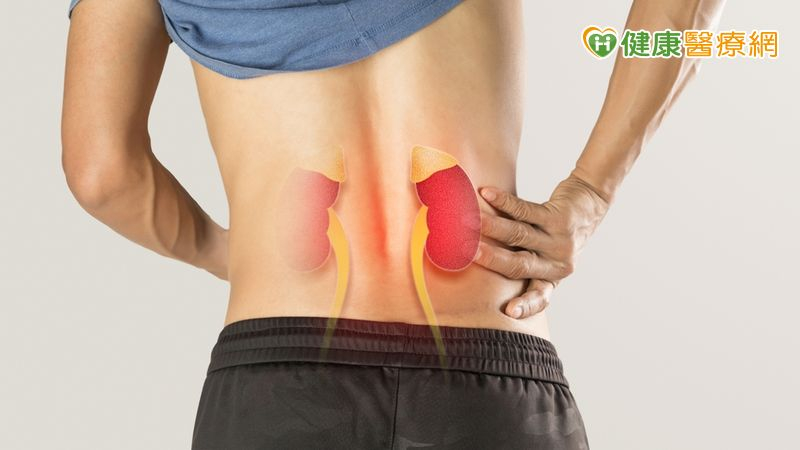 腎臟病引發嚴重貧血！　75歲老翁「中西合療」不再打造血針