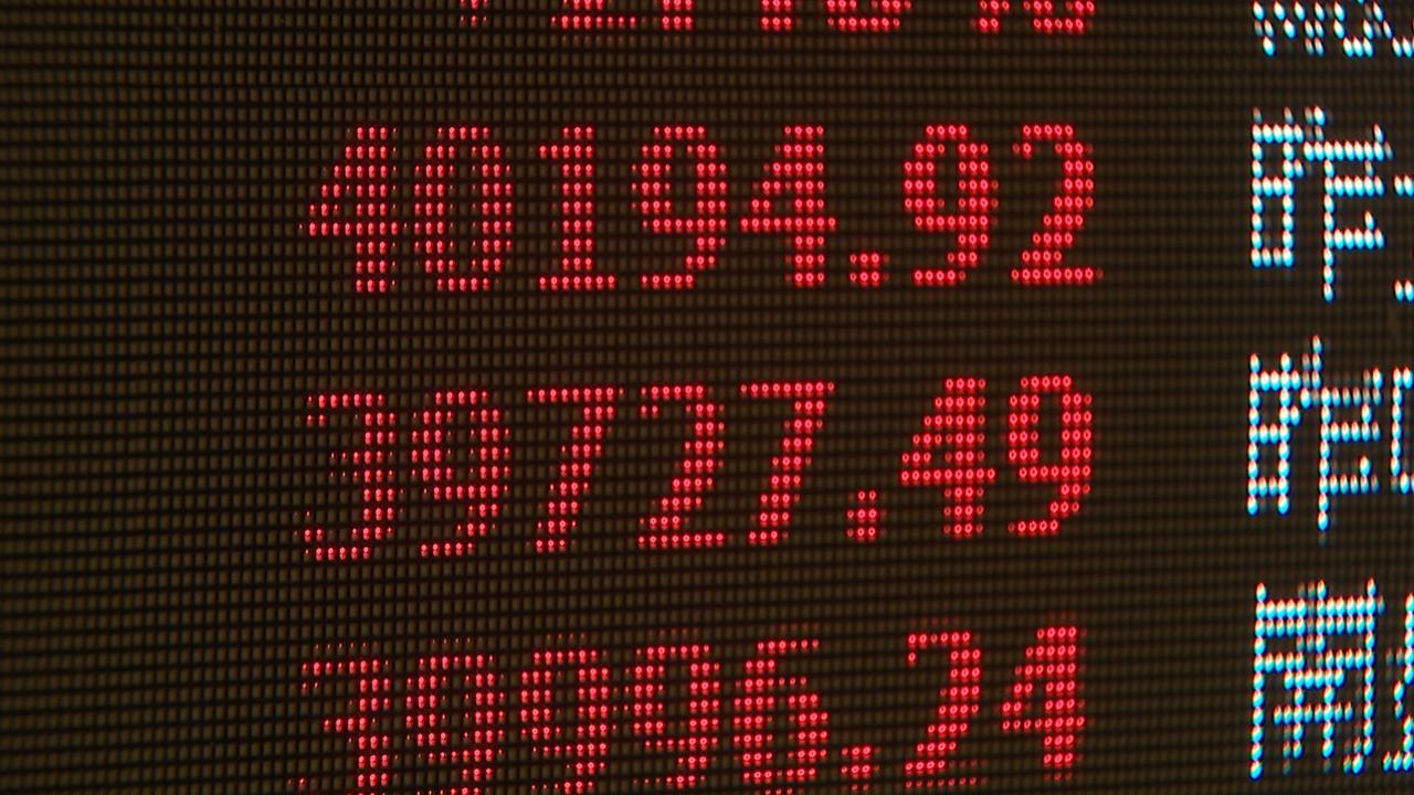 台股3本柱繼續噴「發哥」帶頭衝破2600大關！股迷笑喊：比誰先攻頂玉山嗎？