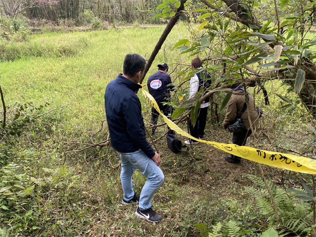 快新聞／確定是失聯父親遺體　林葉亭認屍情緒崩潰