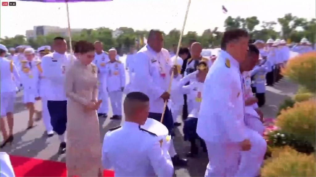 泰國春耕儀式祈求豐收　國王夫婦親自主持