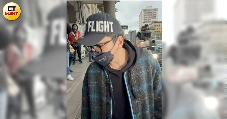 王大陸撂人痛毆司機「500萬交保」 Uber:全力配合檢警調查