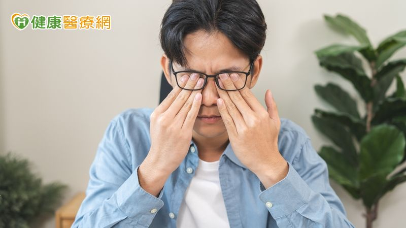 口乾眼澀可能是「乾燥症」！醫解析：免疫誤攻擊外分泌腺體