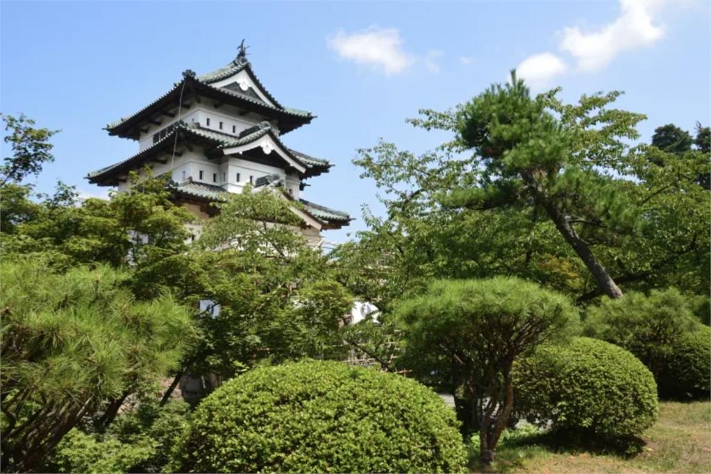 日本青森降雪破紀錄　大雪壓塌古蹟成立「豪雪對策本部」
