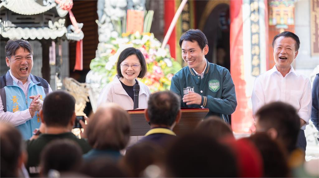 快新聞／讚賴蕭配是領導台灣的最好人選　蔡英文：讓台灣民主繼續下去