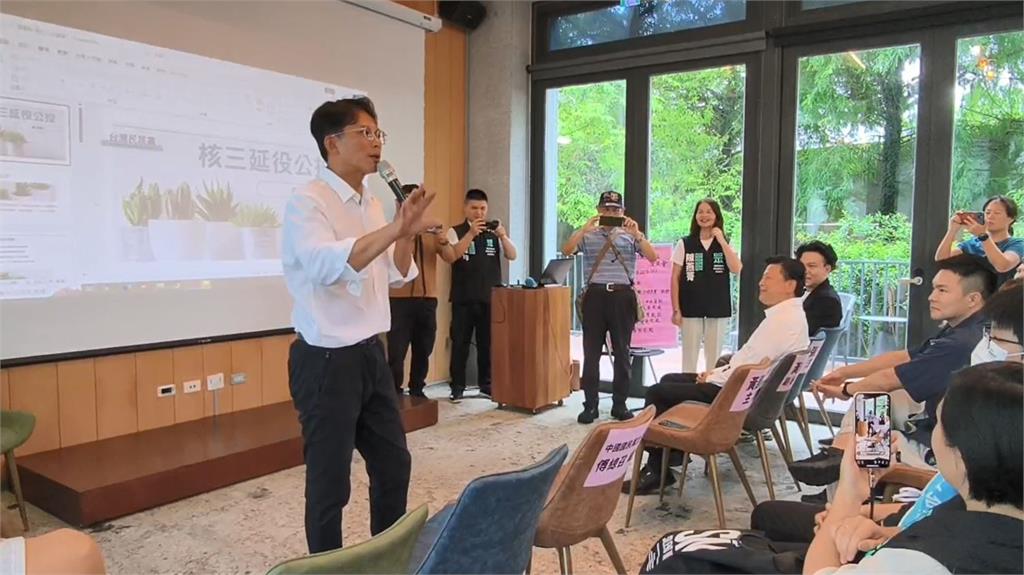 快新聞/林國成「ㄍㄋㄋ」暴走嗆總統!綠嗆應立即開除 黃國昌只回一句...