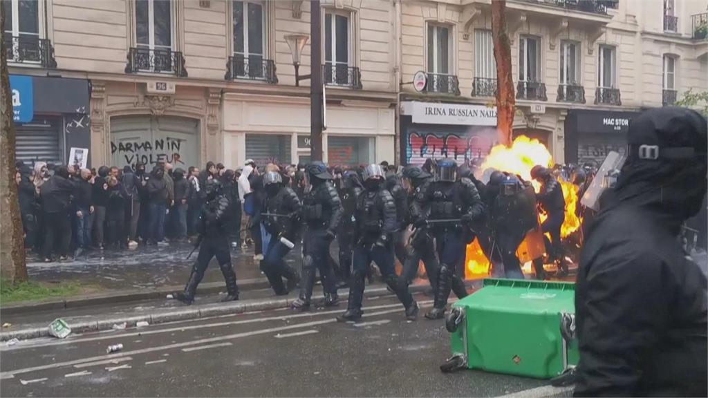 反年金改革　法國五一大罷工　230萬人上街抗議宛如戰場