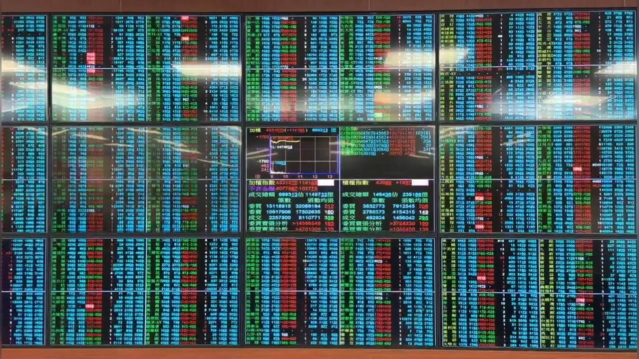 貝萊德首檔ETF傘型基金獲准　009826、00991B瞄準全球股債市場