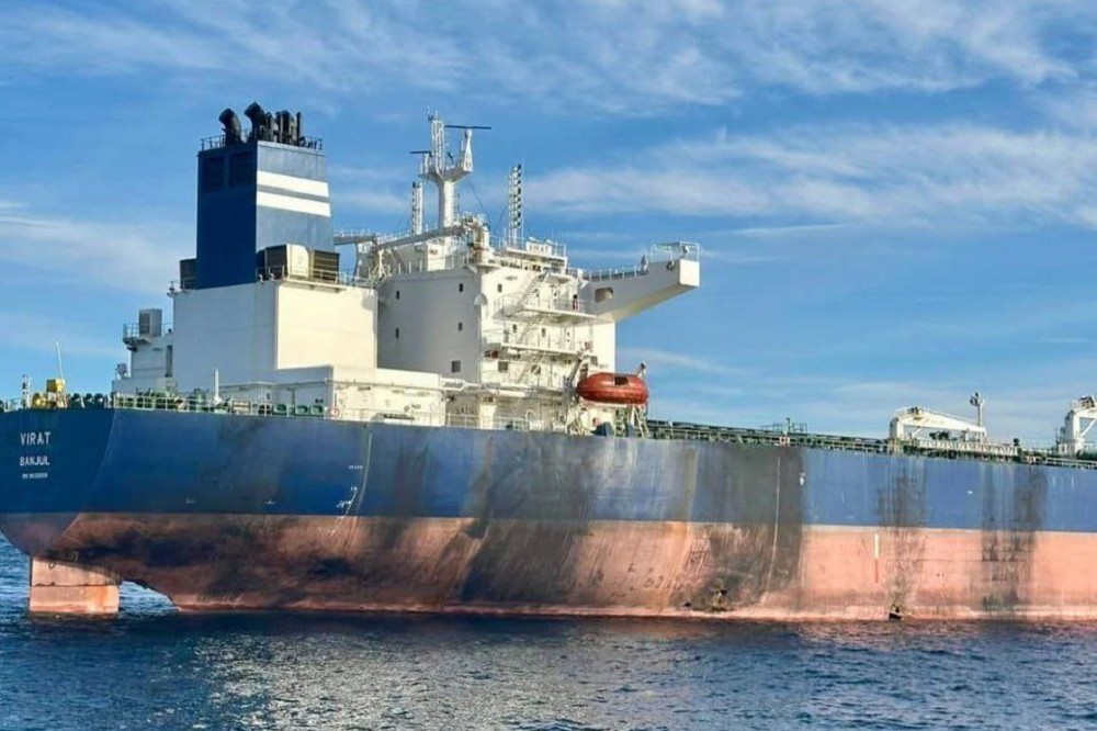 【有片】烏克蘭無人艇擊沉兩艘俄羅斯油輪　黑海「影子艦隊」遭重創