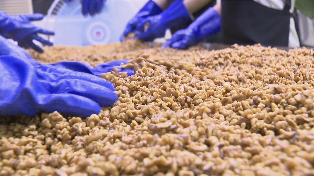 送禮自用兩相宜！堅果品牌凍漲　去年營收仍數千萬