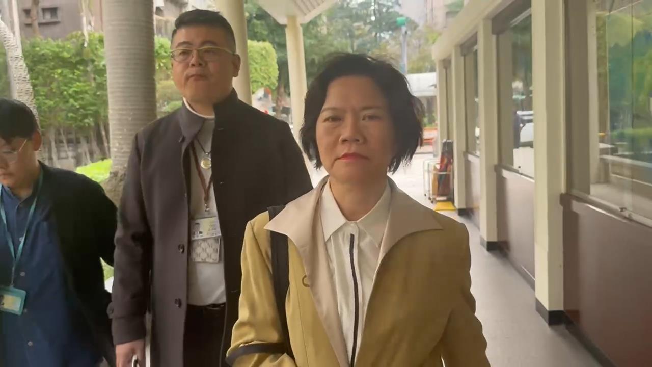 快新聞/花35萬裝潢辦公室!遭黃國昌怒斥 劉書彬反應曝光