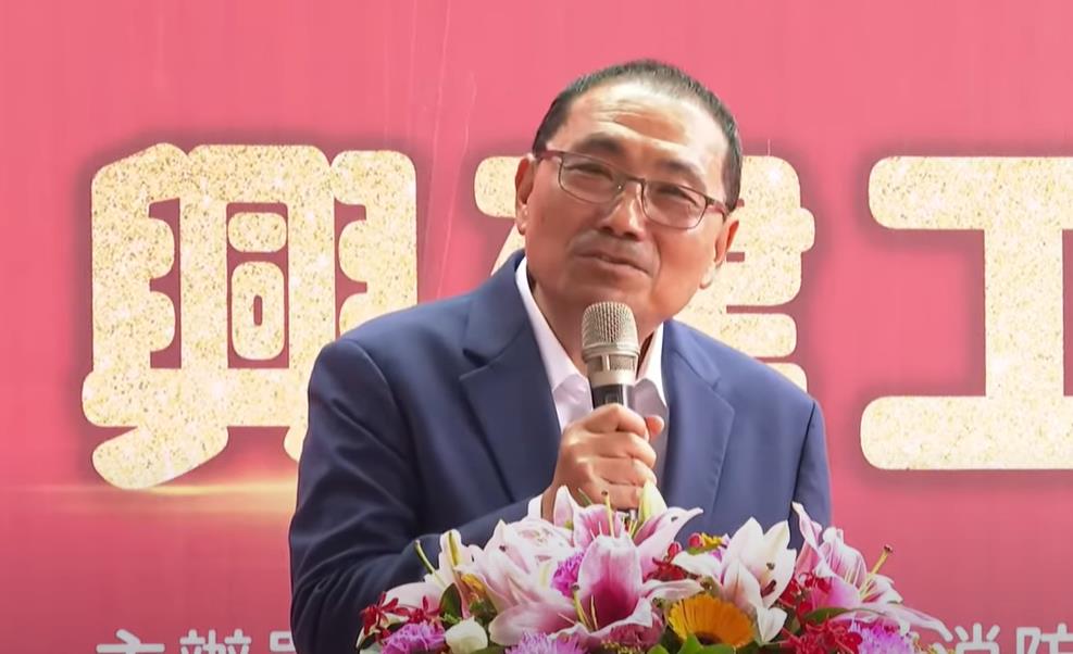 快新聞／同框黃國昌！被問「2026新北選戰是否藍白合」　侯友宜回應了