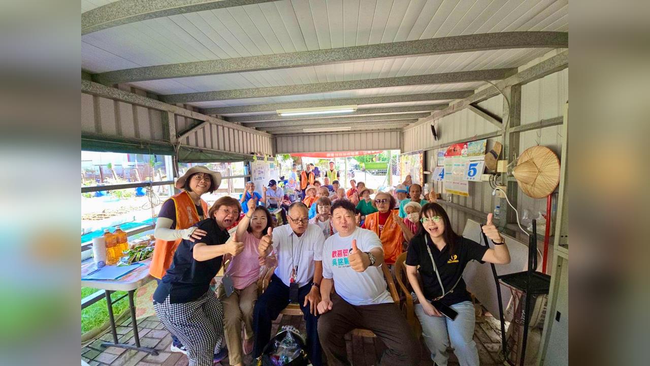 關懷銀髮綠手指！吳銘賜承諾長輩：一週內完成公廁安全扶手加裝