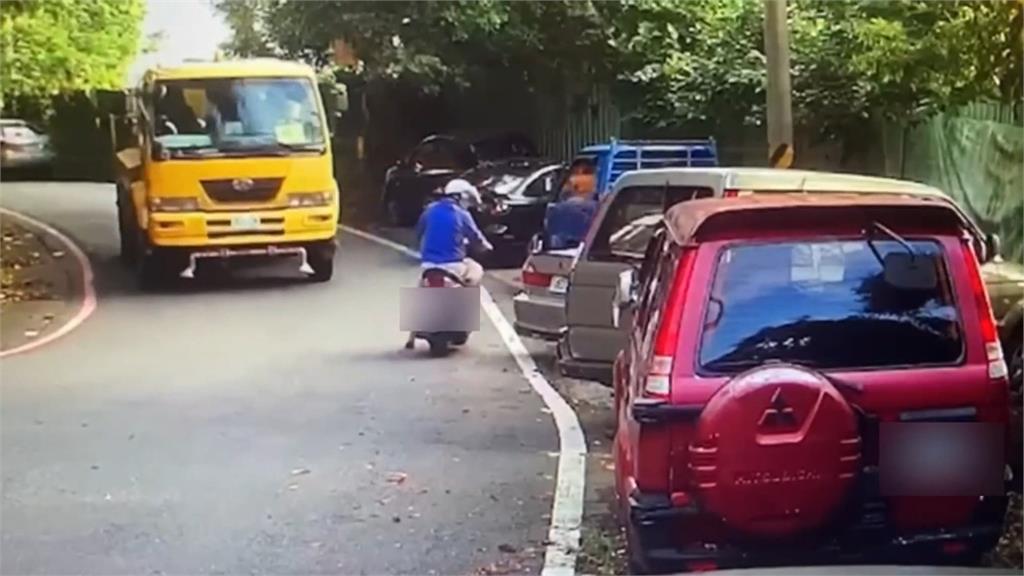 兒子愛車曾遭破壞！幫報仇？　　68歲翁持錐子刺破路邊車輛