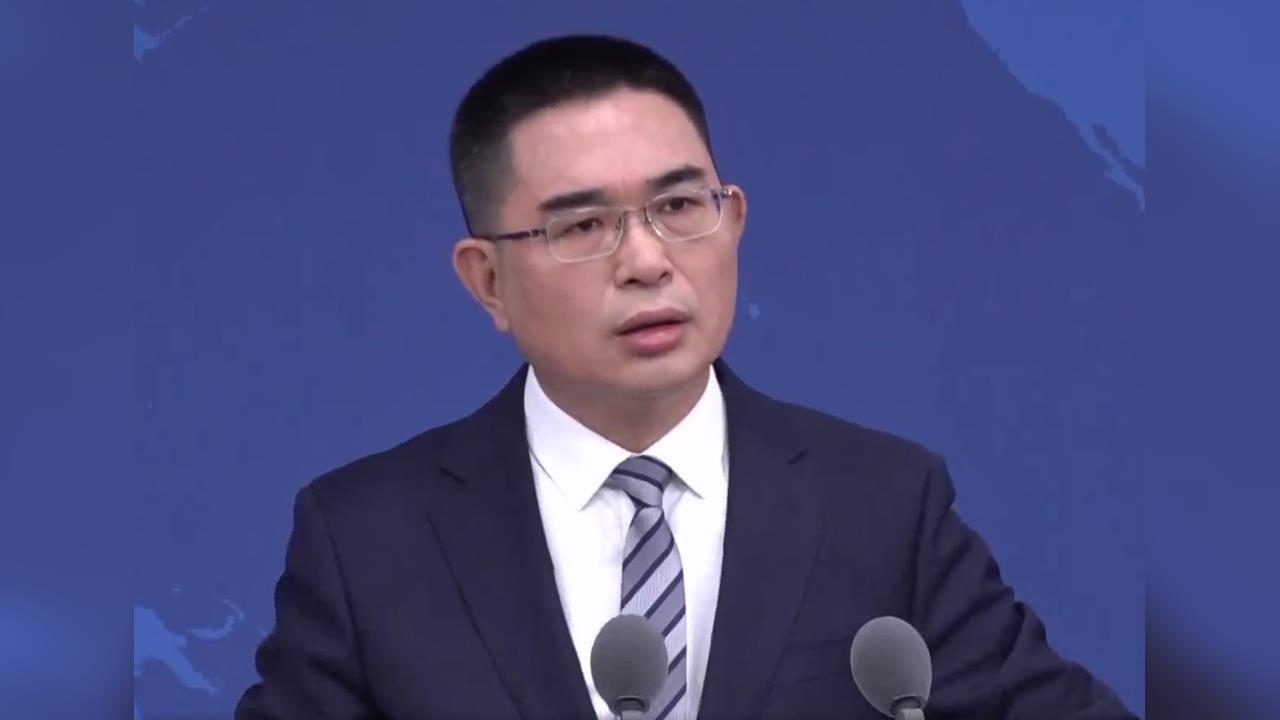 快新聞／李貞秀質詢遭疑「雙重國籍」　國台辦護航被綠委怒嗆、網友嘲笑